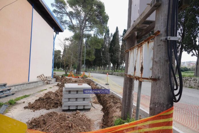 Χωρίς ρεύμα το «Αντώνης Τρίτσης» – Χωρίς χρονοδιάγραμμα η αποκατάσταση Χωρίς ρεύμα το «Αντώνης Τρίτσης» – Χωρίς χρονοδιάγραμμα η αποκατάσταση