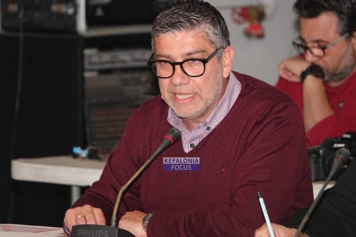 Νέο «Χαράτσι» στους Επαγγελματίες: Σκληρή κριτική Λυκούδη στη Δημοτική Αρχή Μιχαλάτου Νέο «Χαράτσι» στους Επαγγελματίες: Σκληρή κριτική Λυκούδη στη Δημοτική Αρχή Μιχαλάτου