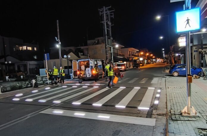 Το Αργοστόλι αποκτά έξυπνες διαβάσεις που φροντίζουν τη σχολική κοινότητα Το Αργοστόλι αποκτά έξυπνες διαβάσεις που φροντίζουν τη σχολική κοινότητα