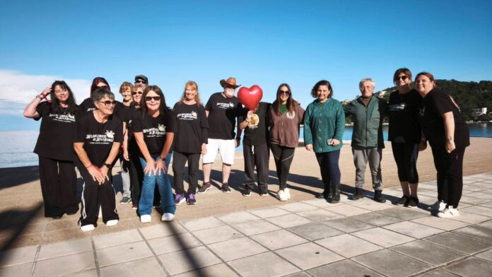 Πολύτιμη για την υγεία των Ελειού Πρόννων υπήρξε η εκδήλωση “Χορεύουμε για Απινιδωτές” των “Wildflowers and Wild Horses”! Πολύτιμη για την υγεία των Ελειού Πρόννων υπήρξε η εκδήλωση “Χορεύουμε για Απινιδωτές” των “Wildflowers and Wild Horses”!