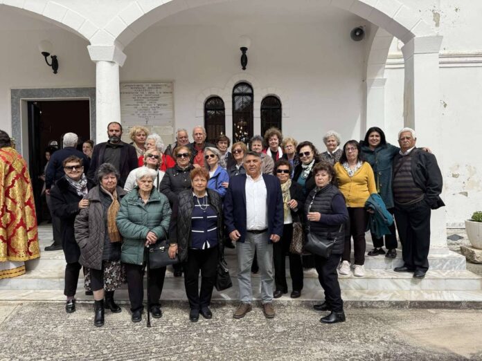 Με κατάνυξη τα ΚΑΠΗ Κεφαλονιάς στη λιτάνευση της Υπεραγίας Θεοτόκου Θεμάτων στην Πύλαρο Με κατάνυξη τα ΚΑΠΗ Κεφαλονιάς στη λιτάνευση της Υπεραγίας Θεοτόκου Θεμάτων στην Πύλαρο
