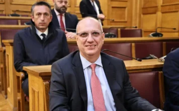 Νέα Δημοκρατία: Γαλάζιο αντάρτικο με ανοιχτή επιστολή 5 βουλευτών για το «επιτελικό κράτος»