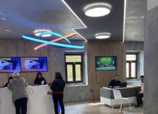 Ρωσσέτος Λούζης :Μια συγκινητική επιστροφή στα νέα γραφεία της ΔΕΗ στο Αργοστόλι