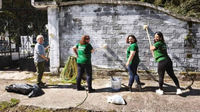 Οι εθελοντές του “Πρόνησου” έκαναν πεντακάθαρο τον Πόρο Κεφαλονιάς! Οι εθελοντές του “Πρόνησου” έκαναν πεντακάθαρο τον Πόρο Κεφαλονιάς!