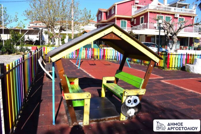 Επαναλειτουργία της Παιδικής Χαράς στη Σκάλα μετά την ολοκλήρωση των εργασιών αποκατάστασης Επαναλειτουργία της Παιδικής Χαράς στη Σκάλα μετά την ολοκλήρωση των εργασιών αποκατάστασης