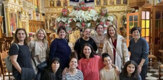 Μεγάλη Παρασκευή στο Αργοστόλι: Ο στολισμένος Επιτάφιος του Αγίου Ελευθερίου