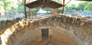 Ένα μνημείο χιλιετιών αναδεικνύεται – Υπεγράφη η σύμβαση ύψους 1.372.009,20 € (συμπ. ΦΠΑ) για τον Θολωτό Τάφο Τζανάτων