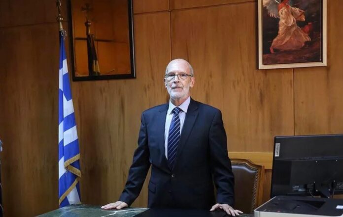 Δημόσια παρέμβαση Βαξεβάνη για την κατάσταση των θεσμών στην Ελλάδα Δημόσια παρέμβαση Βαξεβάνη για την κατάσταση των θεσμών στην Ελλάδα