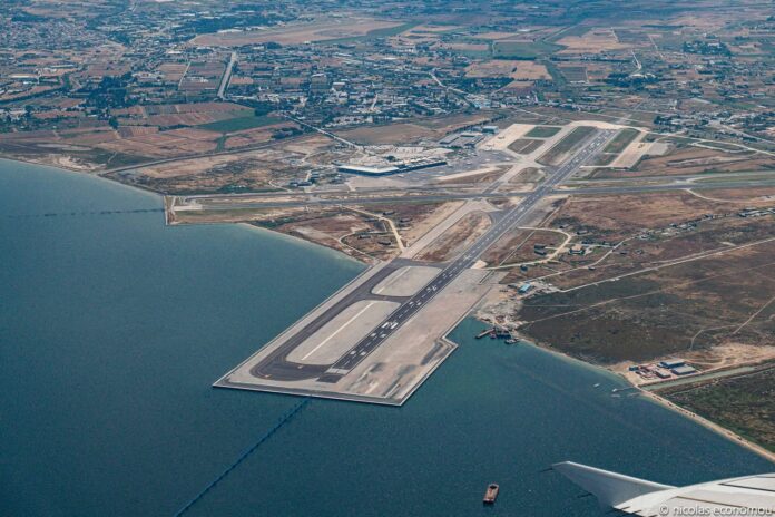 Αεροδρόμιο “Μακεδονία”: Γιατί τα αεροδρόμια των Βαλκανίων τα καταφέρνουν καλύτερα; Αεροδρόμιο “Μακεδονία”: Γιατί τα αεροδρόμια των Βαλκανίων τα καταφέρνουν καλύτερα;