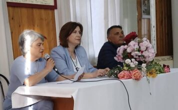 Εκδήλωση για τη Γιορτή της Μητέρας στο ΚΑΠΗ Αργοστολίου .