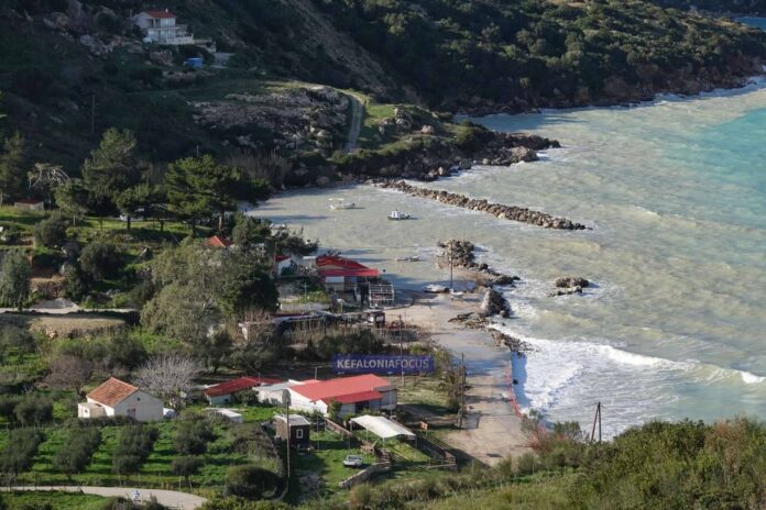 Ανάσυρση ιστορικού κανονιού του Β’ Παγκοσμίου Πολέμου στα Ζόλα – Πρωτοβουλία τιμής και μνήμης Ανάσυρση ιστορικού κανονιού του Β’ Παγκοσμίου Πολέμου στα Ζόλα – Πρωτοβουλία τιμής και μνήμης