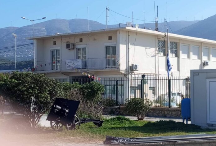Στη Βουλή η υποστελέχωση των Λιμενικών Αρχών Κεφαλονιάς και Ιθάκης — Παρέμβαση του ΠΑ.ΣΟ.Κ. προς το Υπουργείο Ναυτιλίας Στη Βουλή η υποστελέχωση των Λιμενικών Αρχών Κεφαλονιάς και Ιθάκης — Παρέμβαση του ΠΑ.ΣΟ.Κ. προς το Υπουργείο Ναυτιλίας