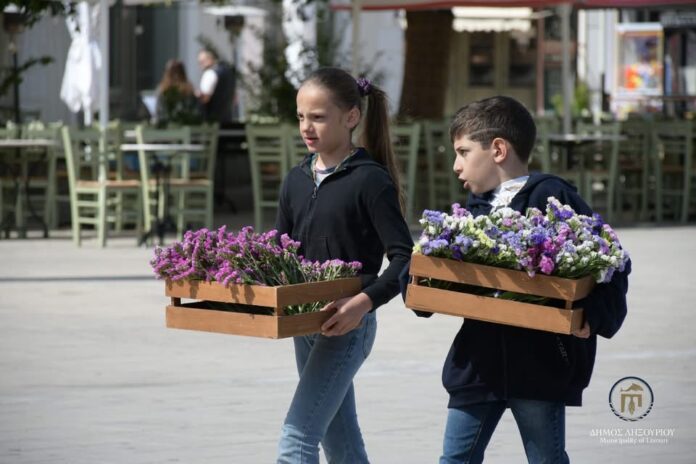 Ληξούρι: Με μεγάλη συμμετοχή ο εορτασμός της Πρωτομαγιάς Ληξούρι: Με μεγάλη συμμετοχή ο εορτασμός της Πρωτομαγιάς