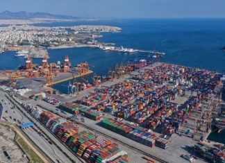 Economist: Ο Πειραιάς και η Ελευσίνα στο επίκεντρο του παγκόσμιου ανταγωνισμού για τα εμπορικά λιμάνια – Η… ναυμαχία των ΗΠΑ με την Κίνα