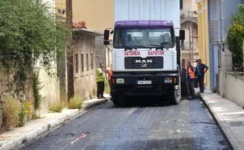 Συνεχίζονται οι ασφαλτοστρώσεις και οι παρεμβάσεις οδοποιίας στο Ληξούρι