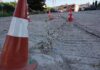 Επικίνδυνη καθίζηση στις εργατικές κατοικίες Αγίου Ιωάννη – Πόσο ακόμα θα περιμένουν για αποκατάσταση;