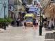 Σοκ στο Λιθόστρωτο: Αυτοκίνητο τραυμάτισε γυναίκα που καθόταν σε κατάστημα – Πού είναι η ασφάλεια στον πεζόδρομο;