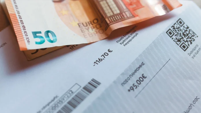 Aλλάζουν τα δημοτικά τέλη: Αποσυνδέονται από τους λογαριασμούς ρεύματος, τι προανήγγειλε ο Λιβάνιος Aλλάζουν τα δημοτικά τέλη: Αποσυνδέονται από τους λογαριασμούς ρεύματος, τι προανήγγειλε ο Λιβάνιος