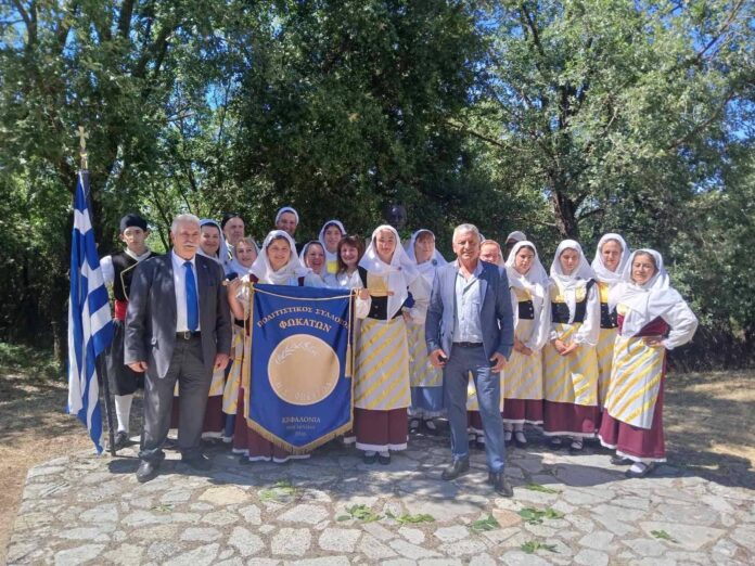 Ο Π.Σ. Φωκάτων τίμησε τη Μάχη στο Πούσι και συμμετείχε στις εκδηλώσεις στο Λάλα Ο Π.Σ. Φωκάτων τίμησε τη Μάχη στο Πούσι και συμμετείχε στις εκδηλώσεις στο Λάλα