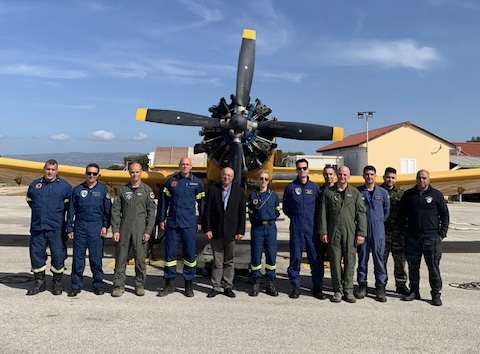 Σ.Κουρής :Επίσκεψη στην Αεροπορική Βάση της ΜΑΕΔΥ Κεφαλονιάς – Πολύτιμη Ασπίδα Προστασίας για τα Νησιά μας τα PZL Σ.Κουρής :Επίσκεψη στην Αεροπορική Βάση της ΜΑΕΔΥ Κεφαλονιάς – Πολύτιμη Ασπίδα Προστασίας για τα Νησιά μας τα PZL