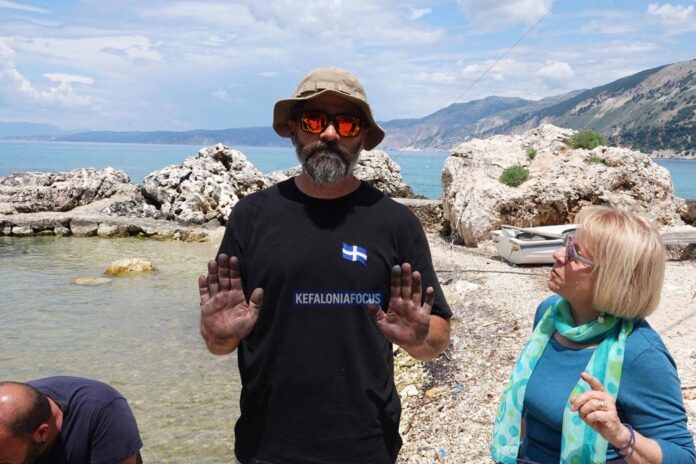 «Να αφήνουμε πίσω μας κάτι καλύτερο» – Το μήνυμα του Γιώργου Ποταμιάνου μετά την ανάσυρση του ιστορικού πυροβόλου στα Ζόλα «Να αφήνουμε πίσω μας κάτι καλύτερο» – Το μήνυμα του Γιώργου Ποταμιάνου μετά την ανάσυρση του ιστορικού πυροβόλου στα Ζόλα