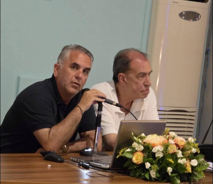 Πρώτη ημέρα του Οδυσσειακού Σεμιναρίου στην Ιθάκη Πρώτη ημέρα του Οδυσσειακού Σεμιναρίου στην Ιθάκη