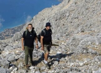 Όταν ο Αίνος γίνεται έργο τέχνης – Η φωτογραφία του Μάκη Νεόφυτου και του Μπάμπη Βασιλάτου που εντυπωσιάζει