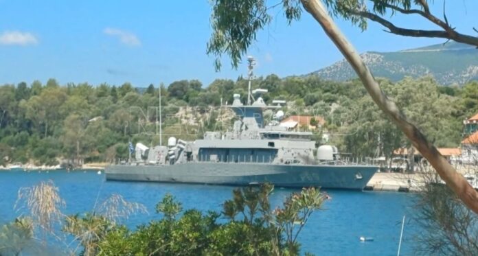 Ιθάκη: Η πυραυλάκατος «Ρουσσέν» στο λιμάνι στο πλαίσιο αυξημένων περιπολιών του Πολεμικού Ναυτικού στο Ιόνιο Ιθάκη: Η πυραυλάκατος «Ρουσσέν» στο λιμάνι στο πλαίσιο αυξημένων περιπολιών του Πολεμικού Ναυτικού στο Ιόνιο