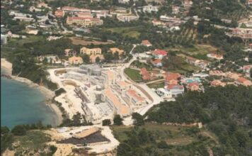 Λαϊκή Συσπείρωση :Οκτώ «καυτά» ερωτήματα προς Δήμαρχο Αργοστολίου και Περιφερειάρχη για τη μεγάλη ξενοδοχειακή επένδυση στην παραλία Παλιοσταφίδα
