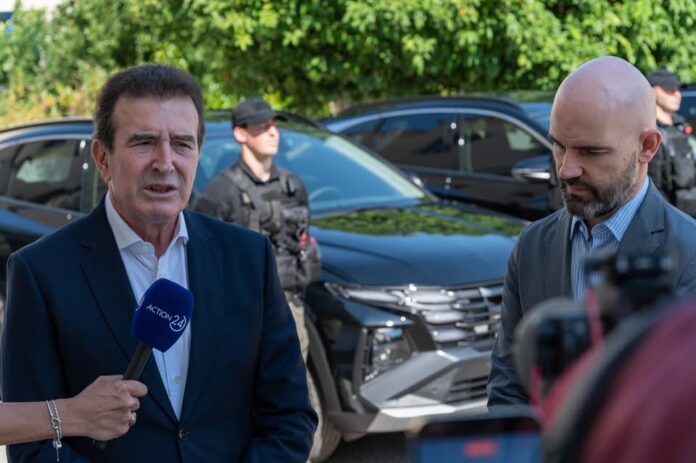 Δέκα νέα SUV ενισχύουν τη Διεύθυνση Αντιμετώπισης Οργανωμένου Εγκλήματος – Η ανακοίνωση του Μιχάλη Χρυσοχοΐδη Δέκα νέα SUV ενισχύουν τη Διεύθυνση Αντιμετώπισης Οργανωμένου Εγκλήματος – Η ανακοίνωση του Μιχάλη Χρυσοχοΐδη