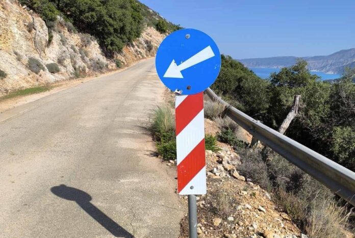 Σε τροχιά υλοποίησης ένα σημαντικό έργο για τα Ζόλα – Προχωρά η αποκατάσταση της δημοτικής οδού Σε τροχιά υλοποίησης ένα σημαντικό έργο για τα Ζόλα – Προχωρά η αποκατάσταση της δημοτικής οδού