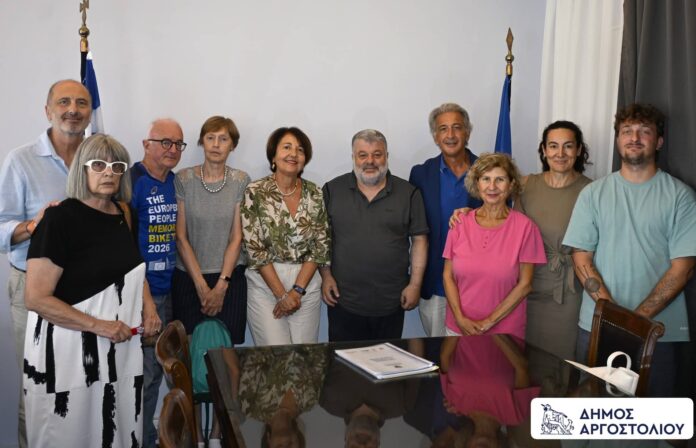 Συνάντηση Δημάρχου Αργοστολίου με Ιταλική αντιπροσωπεία που δραστηριοποιείται στην διατήρηση της ιστορικής μνήμης γύρω από τα δραματικά γεγονότα που έλαβαν χώρα στα Ιόνια νησιά κατά τον Β’ Παγκόσμιο Πόλεμο Συνάντηση Δημάρχου Αργοστολίου με Ιταλική αντιπροσωπεία που δραστηριοποιείται στην διατήρηση της ιστορικής μνήμης γύρω από τα δραματικά γεγονότα που έλαβαν χώρα στα Ιόνια νησιά κατά τον Β’ Παγκόσμιο Πόλεμο