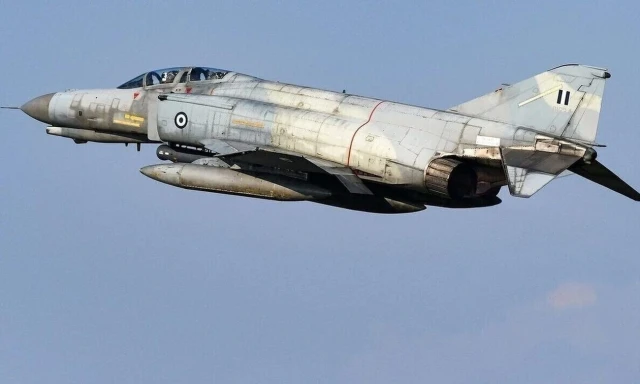 Athens Flying Week: Η Πολεμική Αεροπορία δεν είναι θέαμα για VIP θεατές, ούτε η Τανάγρα εμπορικό κέντρο – Αδυσώπητα ερωτήματα για μία τραγωδία Athens Flying Week: Η Πολεμική Αεροπορία δεν είναι θέαμα για VIP θεατές, ούτε η Τανάγρα εμπορικό κέντρο – Αδυσώπητα ερωτήματα για μία τραγωδία