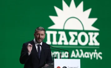 Νίκος Ανδρουλάκης στη ΔΕΘ: Δέσμευση για 7 νομοθετικές παρεμβάσεις στους πρώτους 6 μήνες διακυβέρνησης του ΠΑΣΟΚ