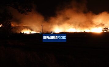 Κατασβέστηκε η φωτιά στα Καμπιτσάτα – Έκαψε περίπου 2 στρέμματα αγροτικής έκτασης