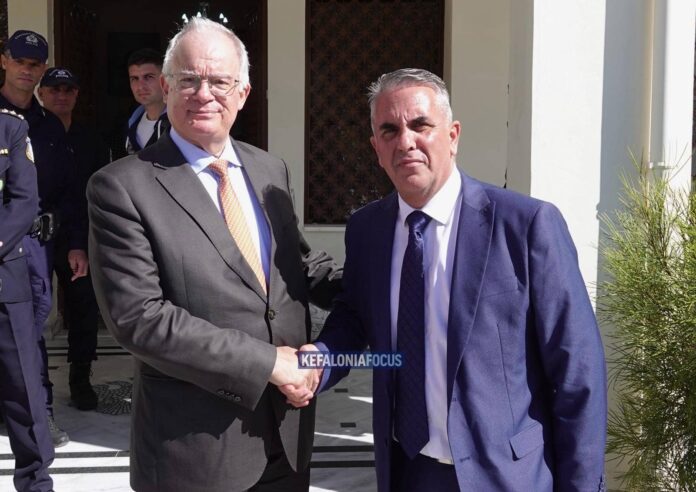 Διονύσης Στανίτσας: «Με τιμή εκπροσώπησα τον Δήμο Ιθάκης στην ανακήρυξη του Προέδρου της Δημοκρατίας σε επίτιμο δημότη Αργοστολίου και στον εορτασμό του Αγίου Γερασίμου» Διονύσης Στανίτσας: «Με τιμή εκπροσώπησα τον Δήμο Ιθάκης στην ανακήρυξη του Προέδρου της Δημοκρατίας σε επίτιμο δημότη Αργοστολίου και στον εορτασμό του Αγίου Γερασίμου»